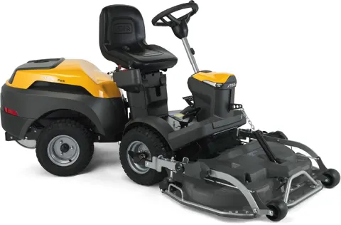 Stiga Park 500 W Frontmäher mit Zweizylinder, Grundgerät ohne Mähwerk